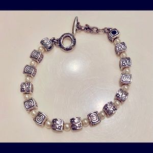 Brighton bracelet with Pearl and Silver beads- toggle closure